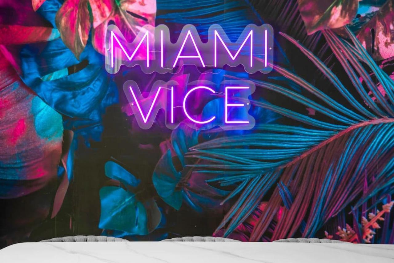 Miami Vice Oceanfront Sky Villa Экстерьер фото
