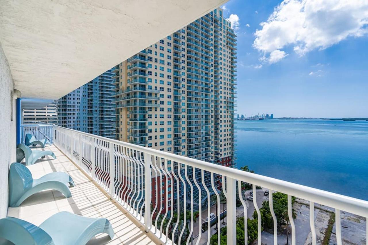 Miami Vice Oceanfront Sky Villa Экстерьер фото