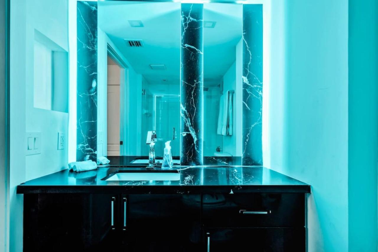 Miami Vice Oceanfront Sky Villa Экстерьер фото